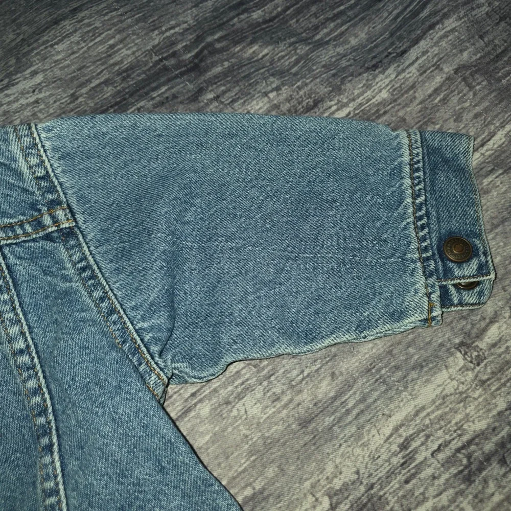 Levis Vintage 90's 18M Baby Denim Trucker Jacket Blue Medium Wash Cotton